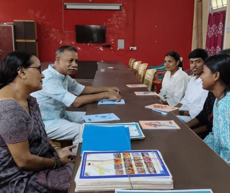 Community Teachers through Digital Learning balyasora